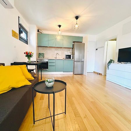 Almond 2 - Free Parking Apartment สปลิท ภายนอก รูปภาพ