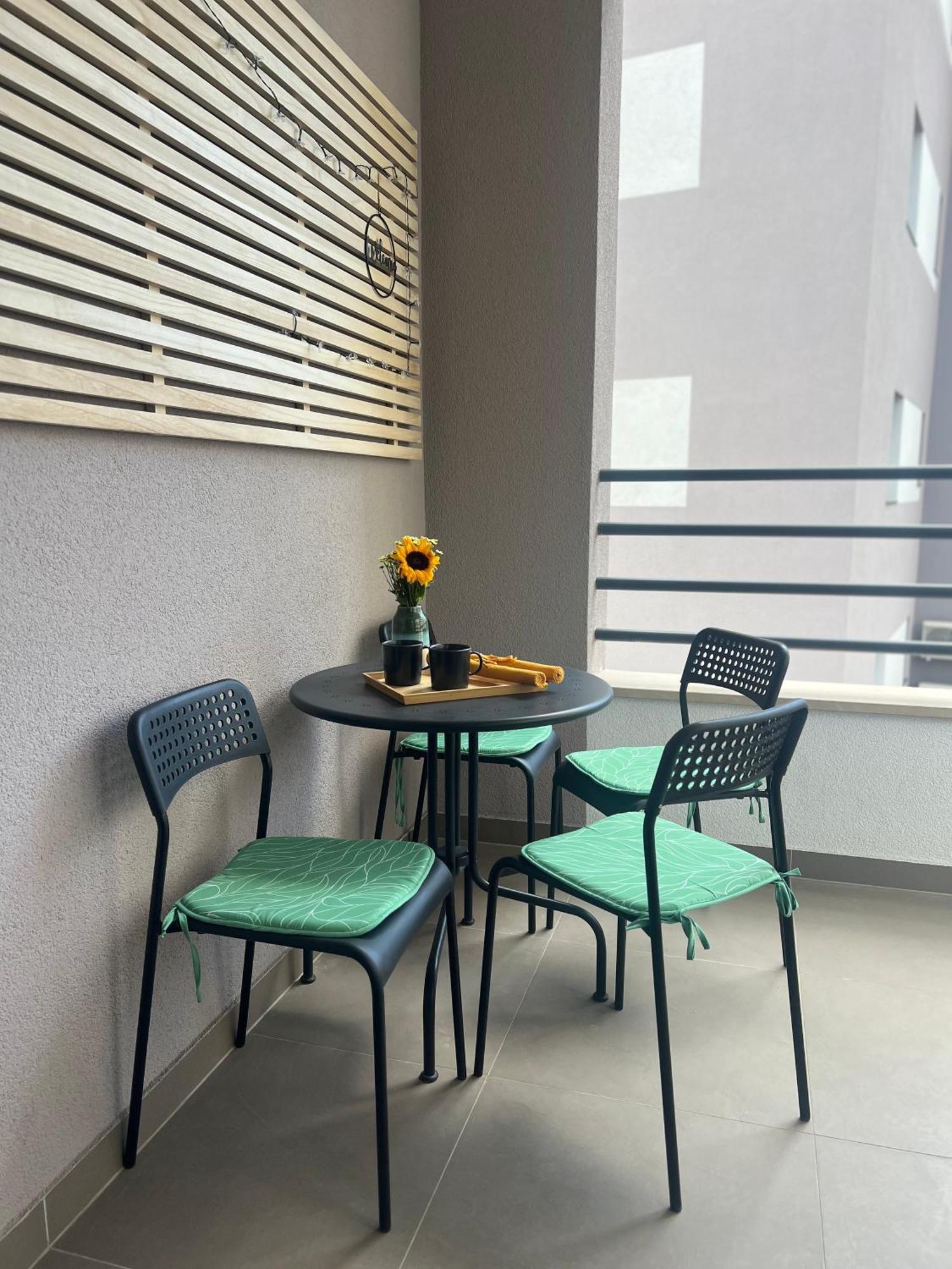 Almond 2 - Free Parking Apartment สปลิท ภายนอก รูปภาพ
